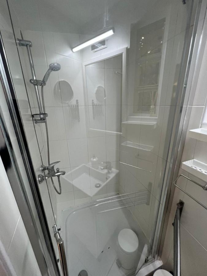 Studio Apartman Luka Ζάγκρεμπ Εξωτερικό φωτογραφία