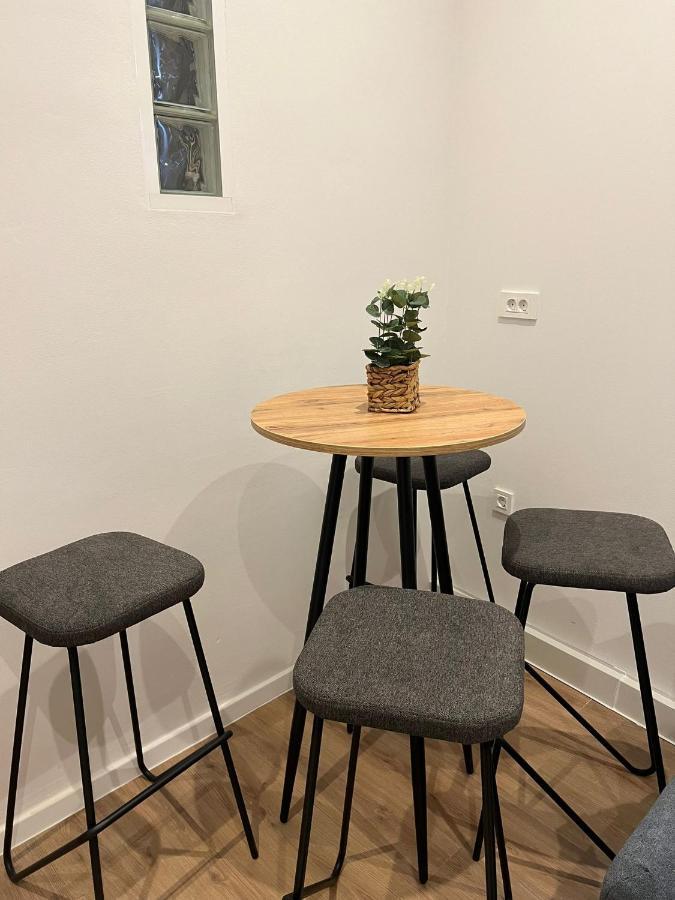 Studio Apartman Luka Ζάγκρεμπ Εξωτερικό φωτογραφία