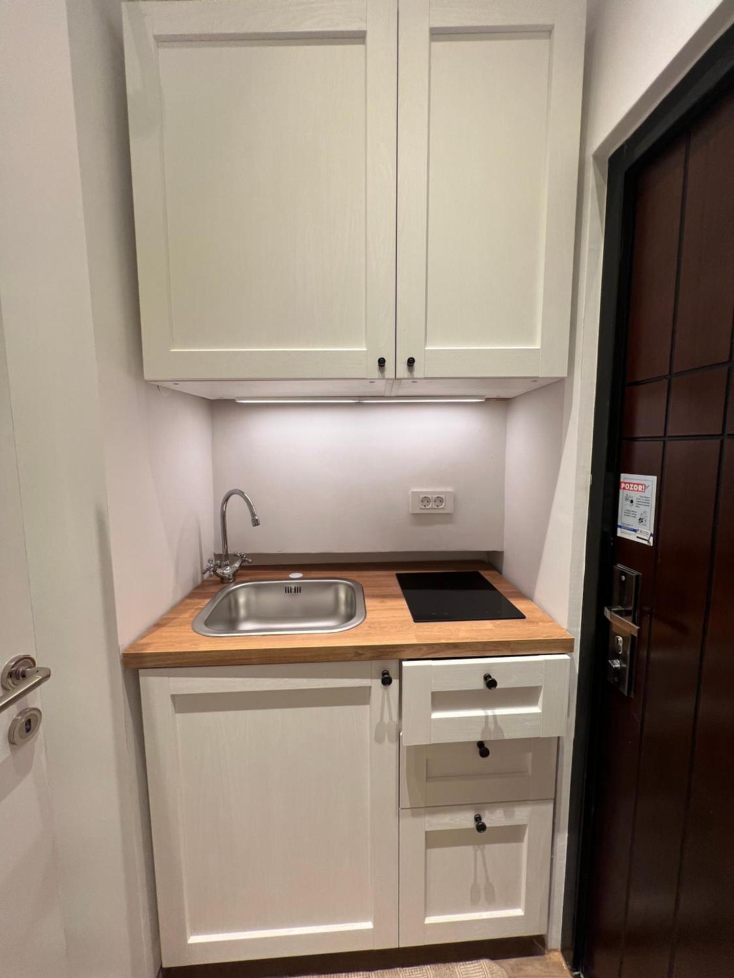 Studio Apartman Luka Ζάγκρεμπ Εξωτερικό φωτογραφία